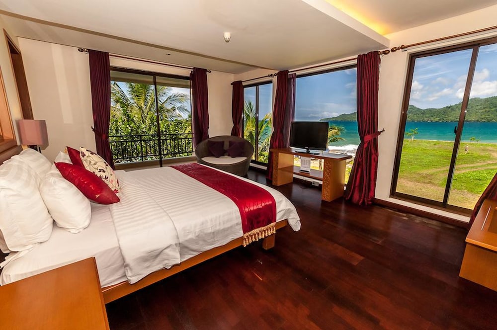 HONEYMOON, SUITE