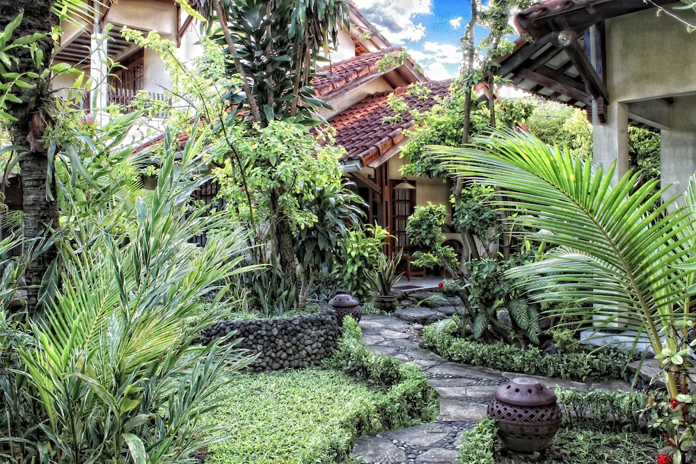 DUTA GARDEN HOTEL 10/58