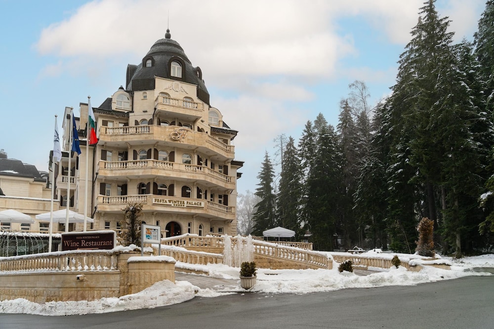 Festa Winter Palace 44/50