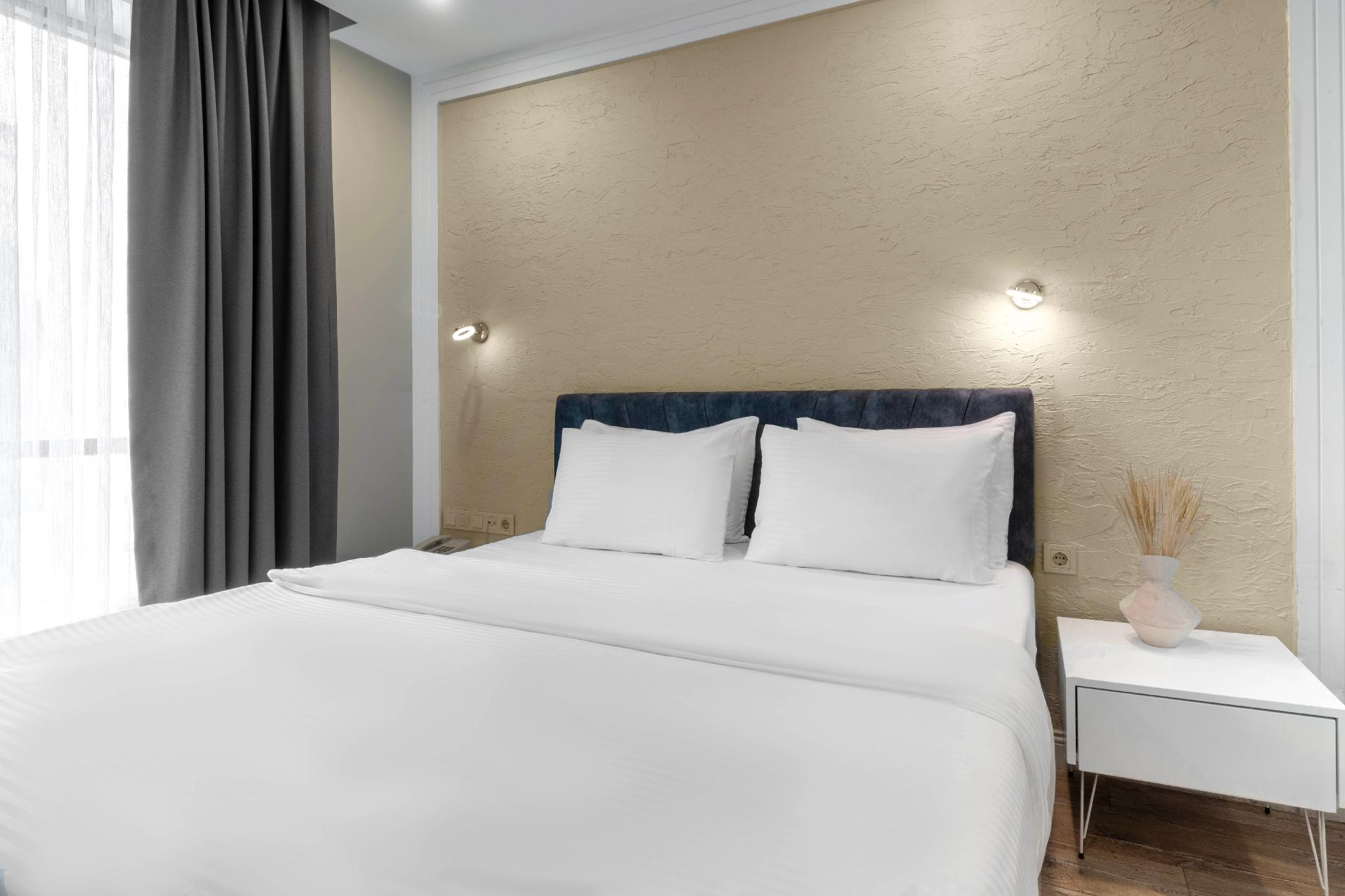 Budget, Double Bed