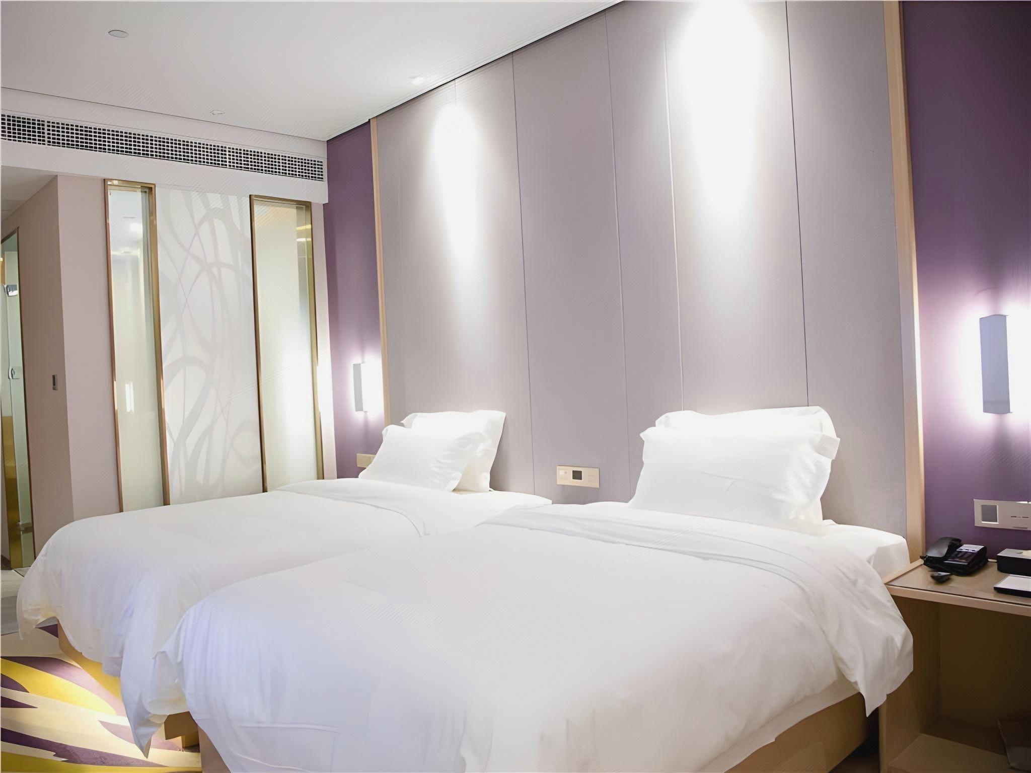 Superior, Twin Beds