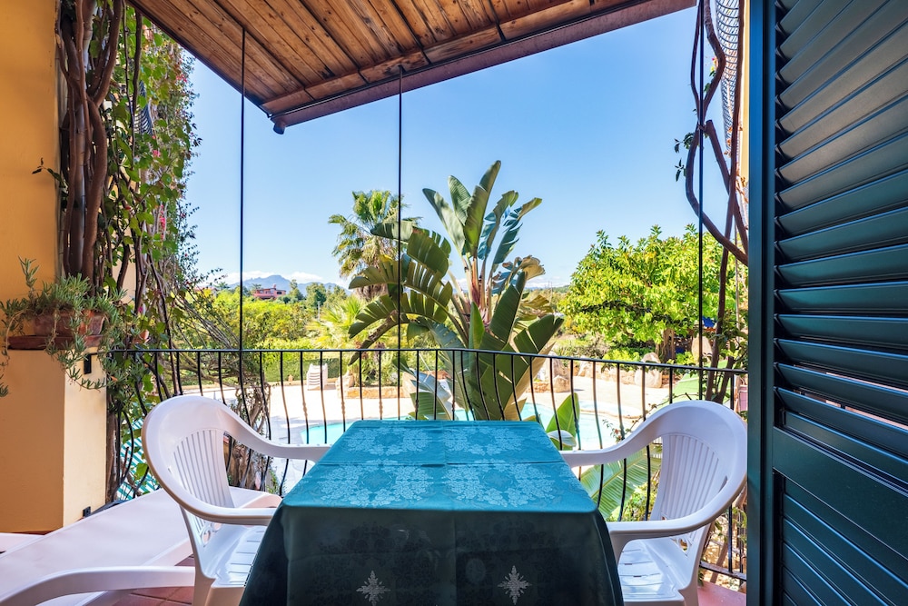 Aparthotel Domus De Janas Sul Mare 22/50