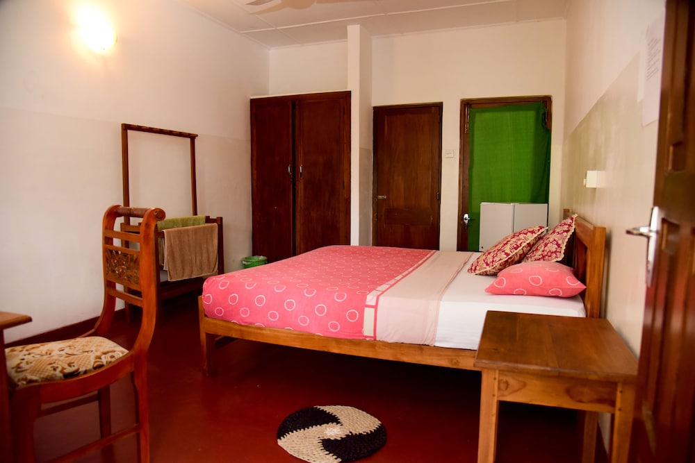 Mango Garden Hotel 10/40