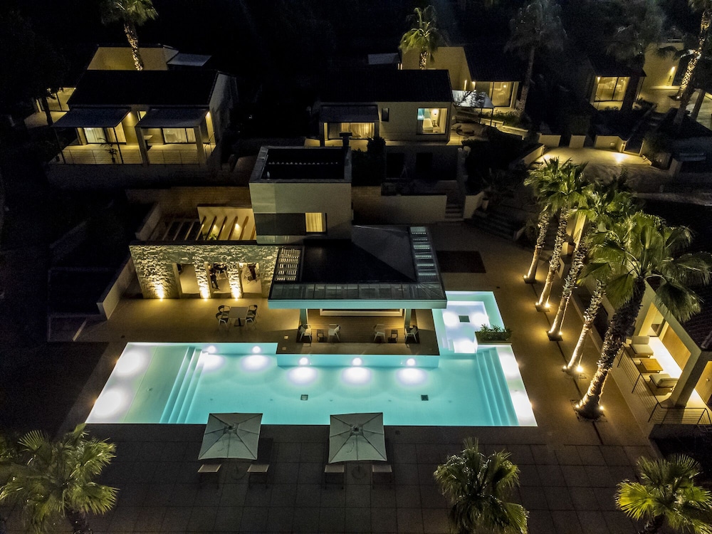 Insulae Resort 1/49