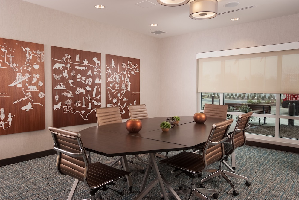 Towneplace Suites Charleston Airport Convention Center 47/49