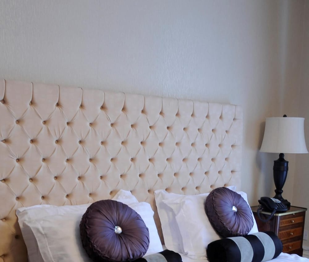 The Georgian Town House Hotel 37/42