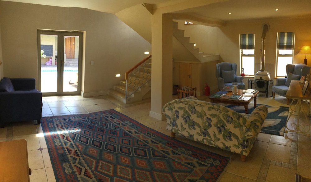 On the Cliff Guest House 1/50