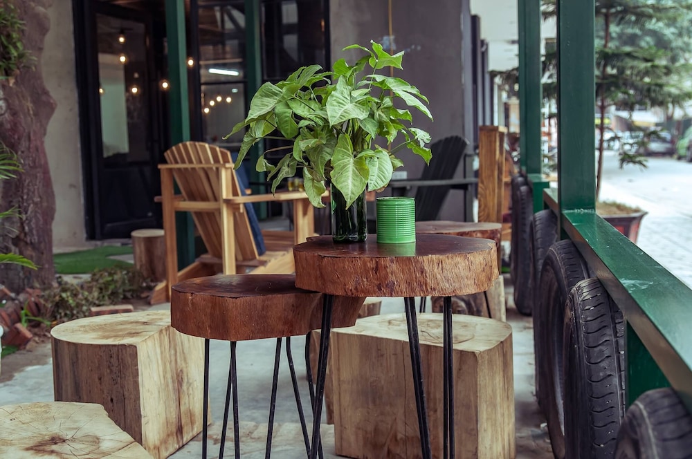 Ping Hotel Hanoi 46/66