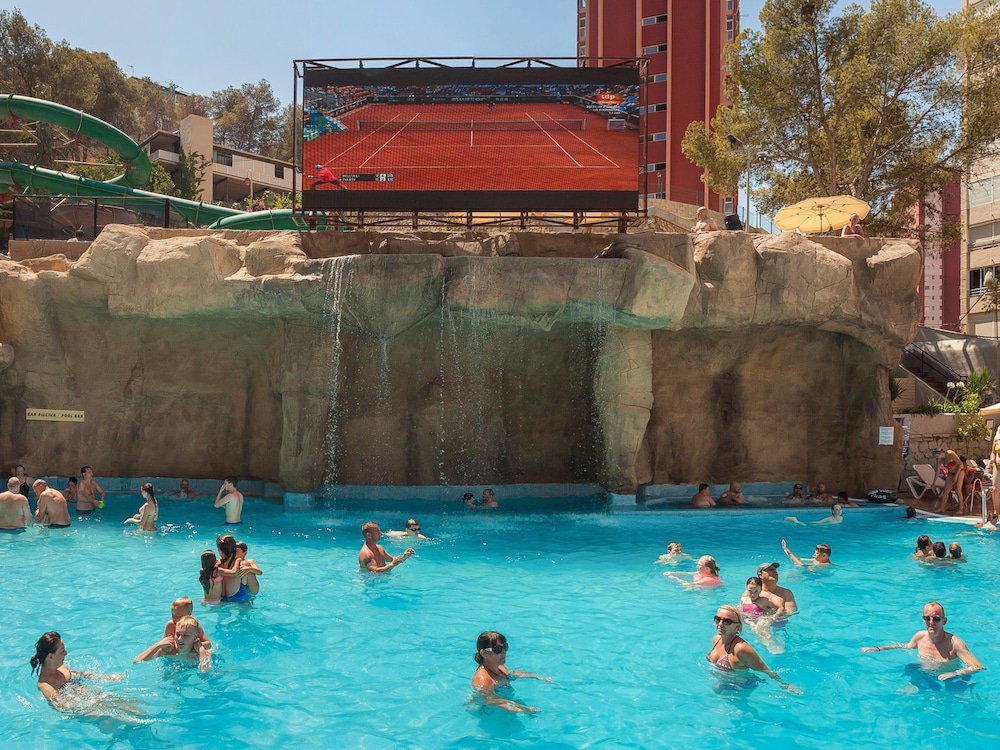 Magic Aqua Rock Gardens Hotel 26/31