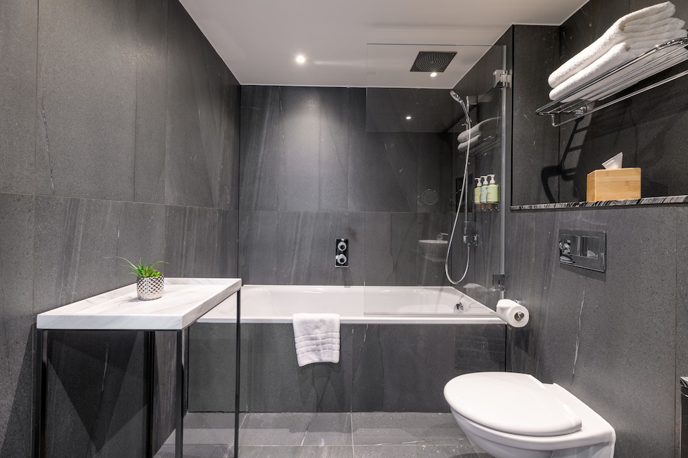 DAO by Dorsett West London 45/46