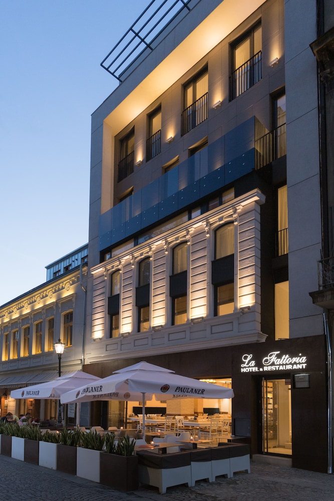 Old Town Boutique Hotel 3/50
