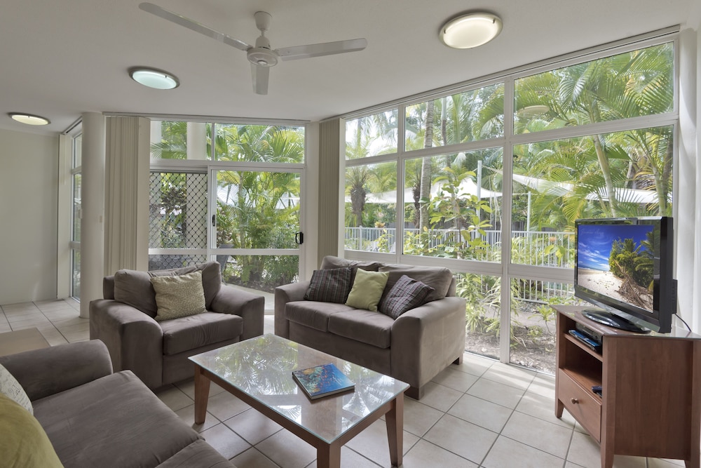 A Tropical Nite Holiday Townhouses 33/67