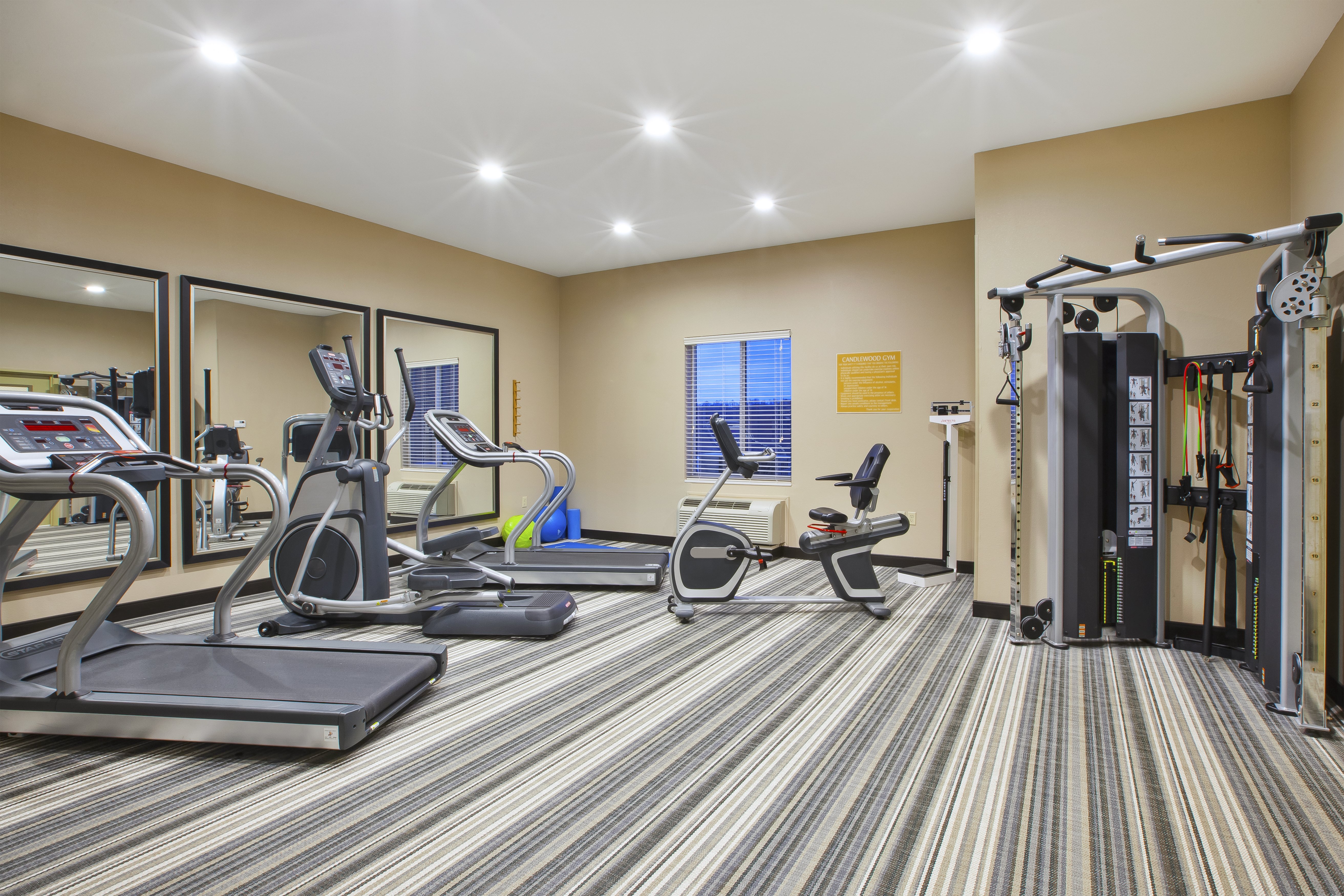 Candlewood Suites Morgantown Univ West Virginia 31/61