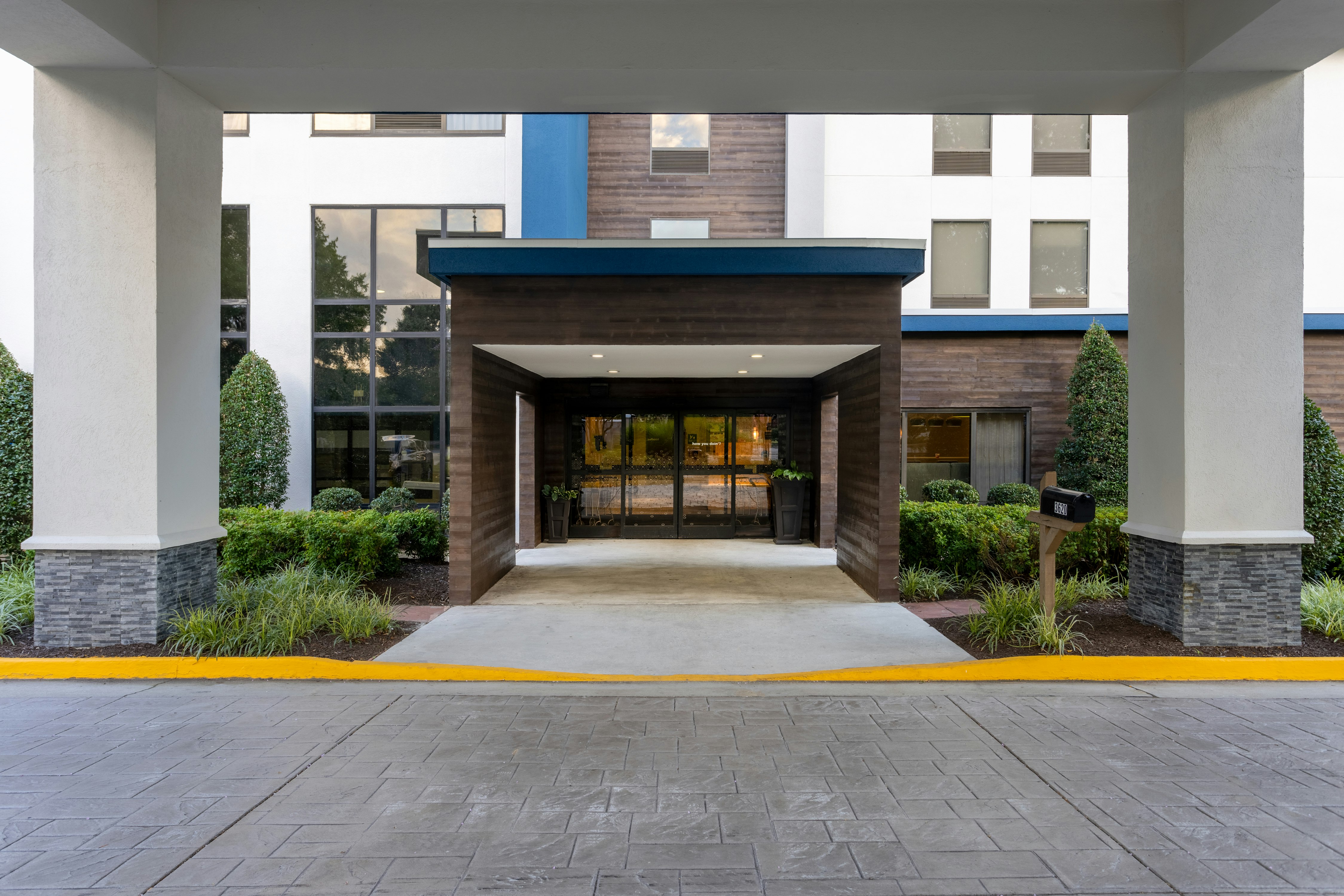 Hampton Inn Richmond-Sw Hull Street 5/53