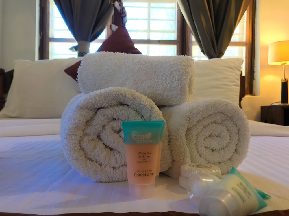 Jambiani White Sands Beach Bungalows 27/68