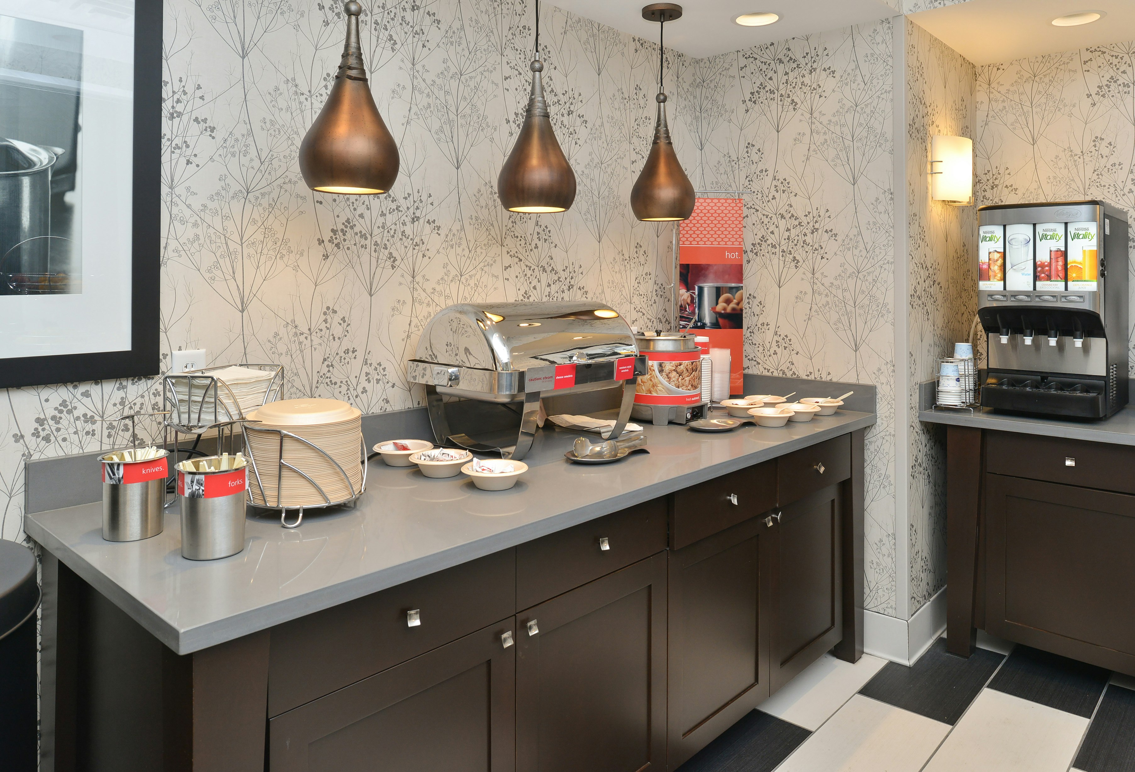 Hampton Inn Suites Des Moines Downtown 43/43