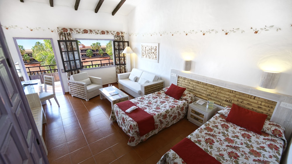 Parque Tropical Hotel 34/66