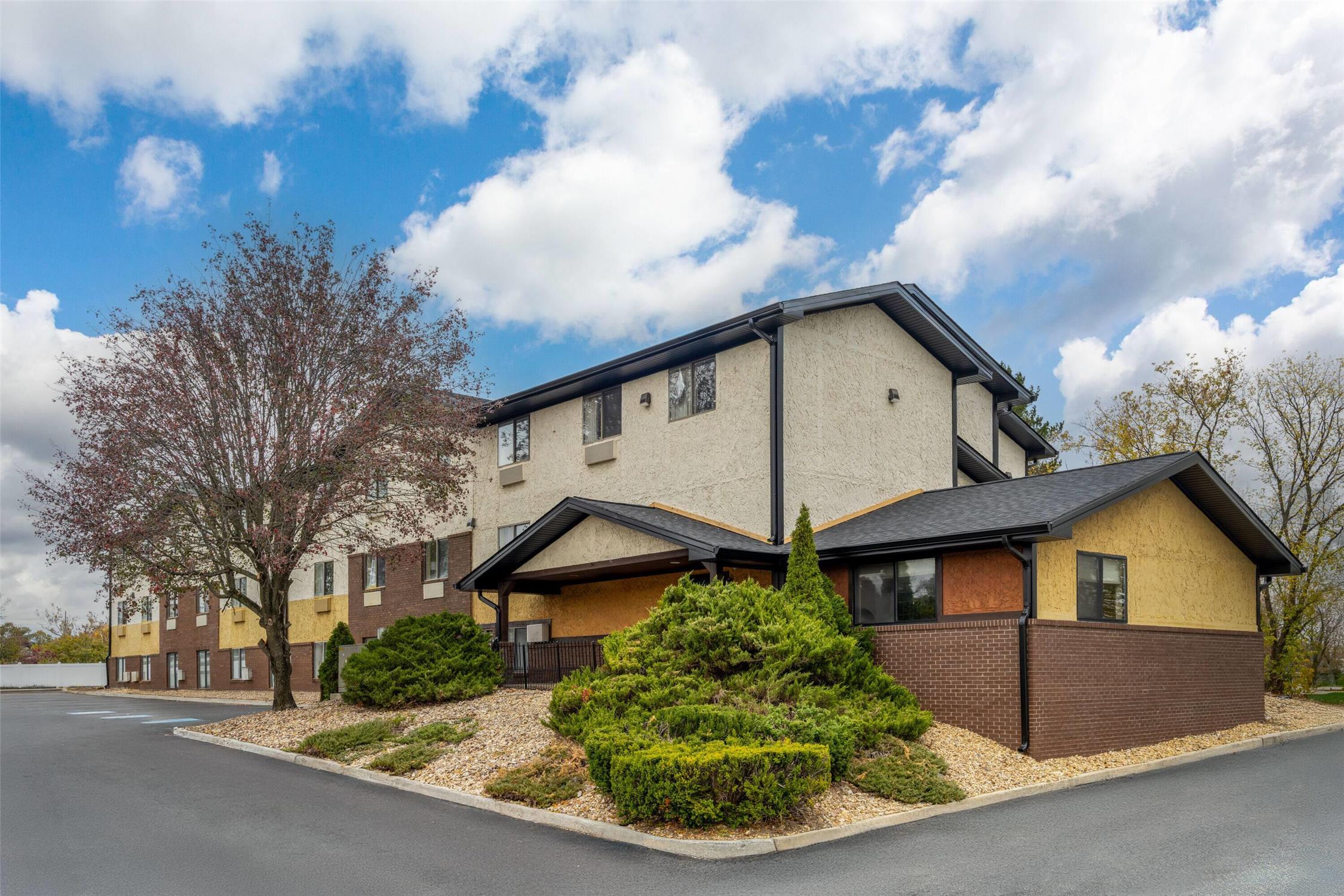 Super 8 by Wyndham Hagerstown 5/19