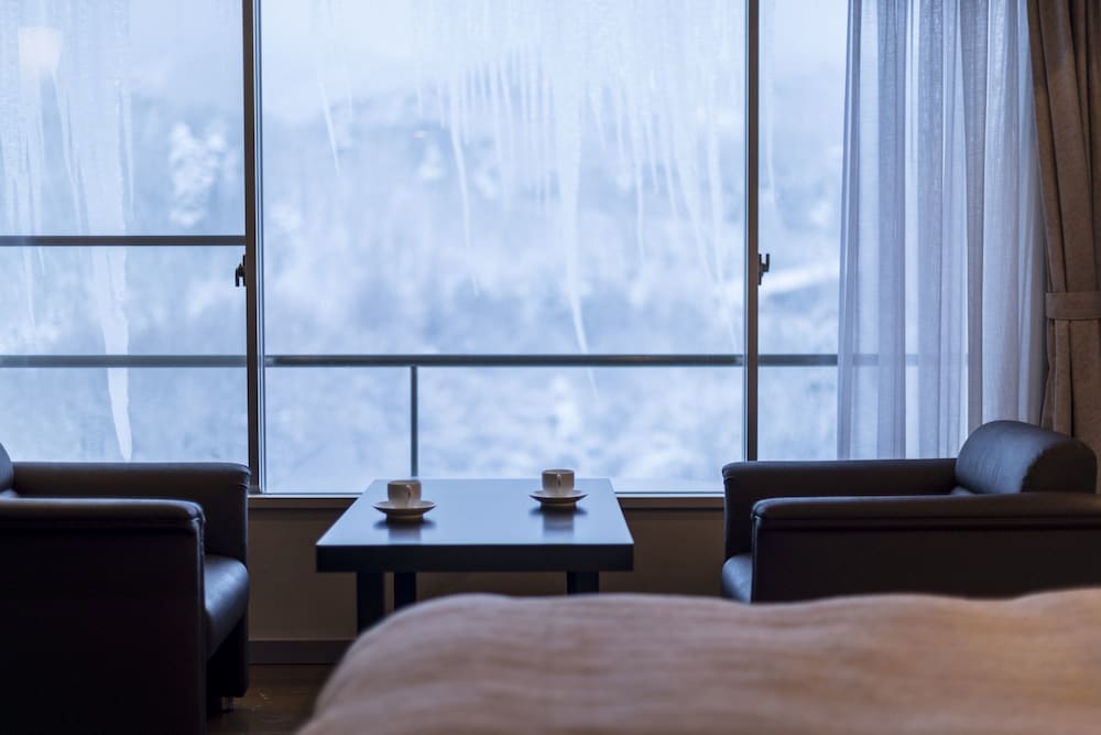 Hotel Lucent Takamiya 39/43