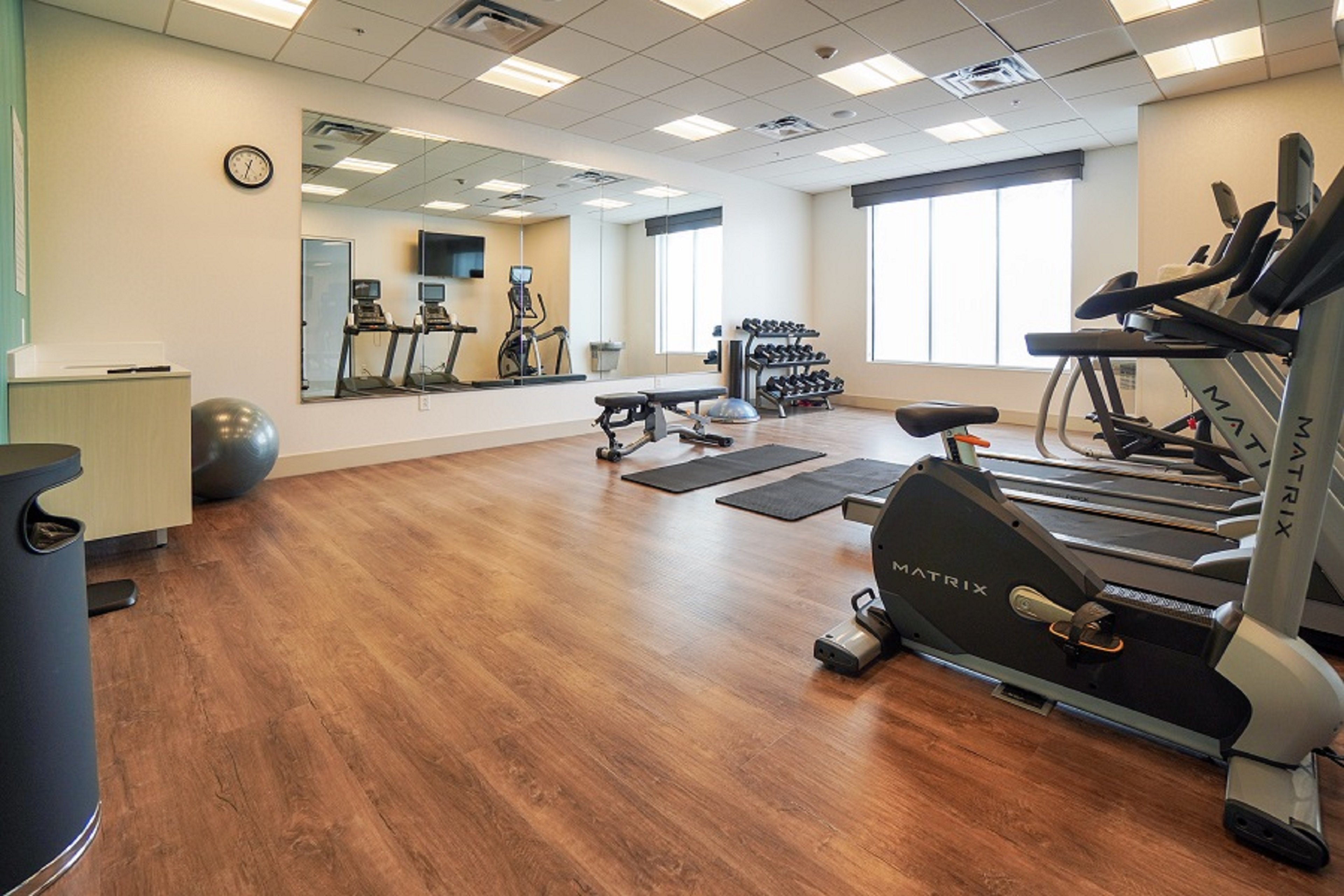 Holiday Inn Express & Suites Franklin - Berry Farms 44/77