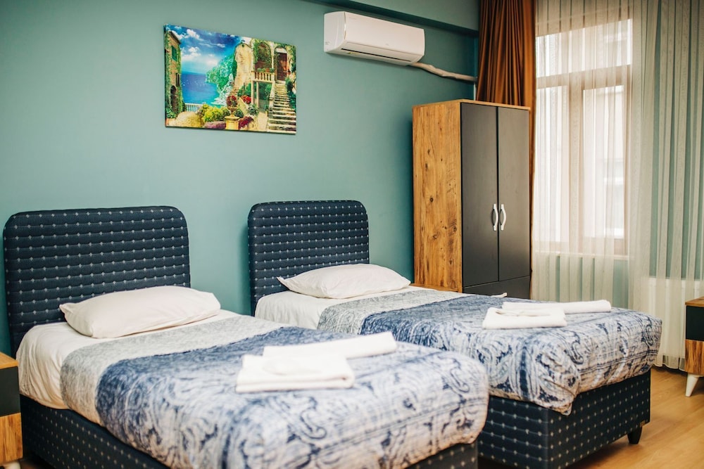 Ekinoks Hotel 24/60
