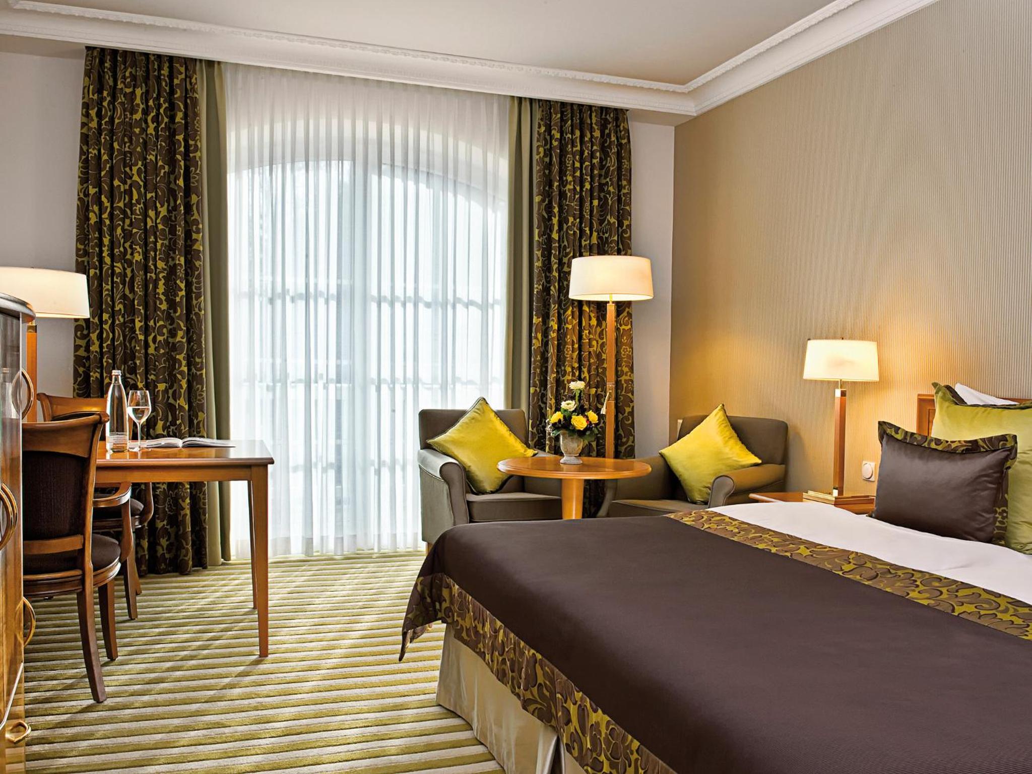 Room, Double Bed, Park Side