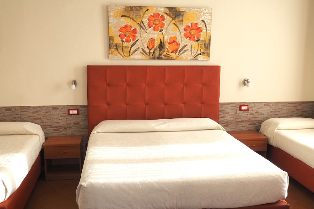 Hotel Ester 23/74
