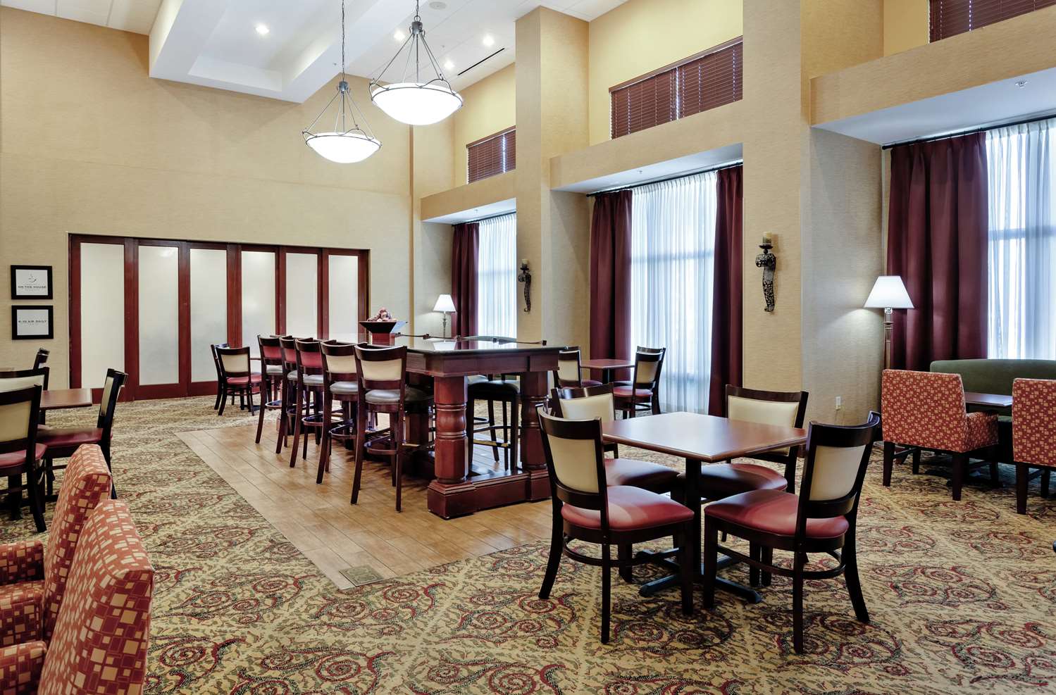 Hampton Inn & Suites Port Richey 38/62