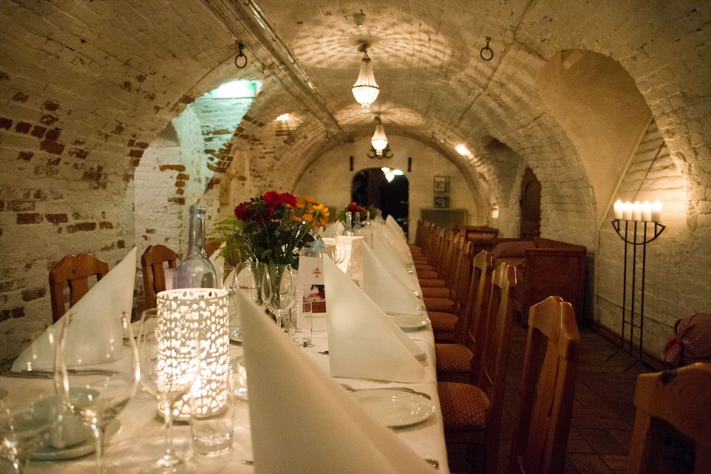 Sundbyholms Slott 10/50