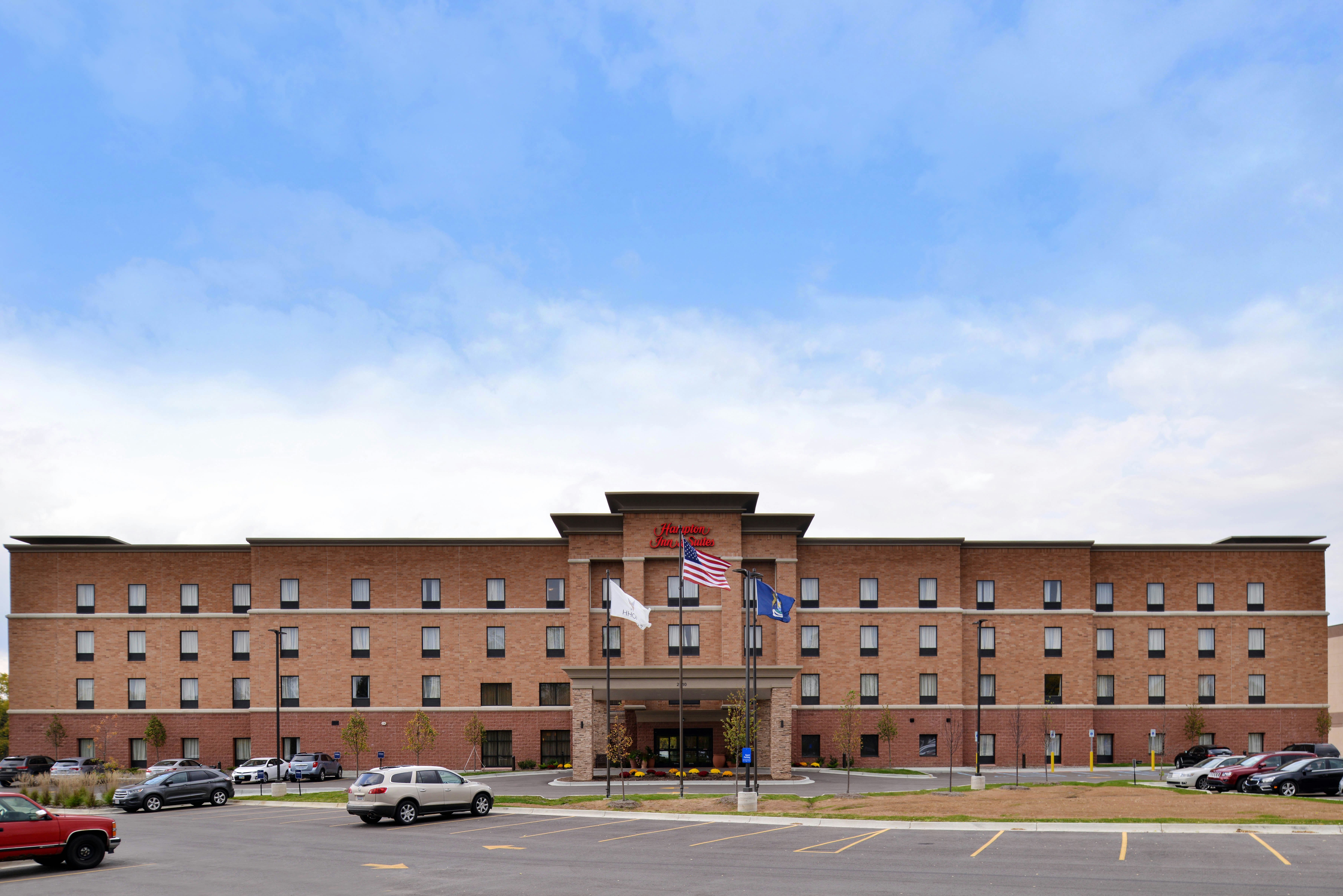 Hampton Inn Suites Ann Arbor West 7/47