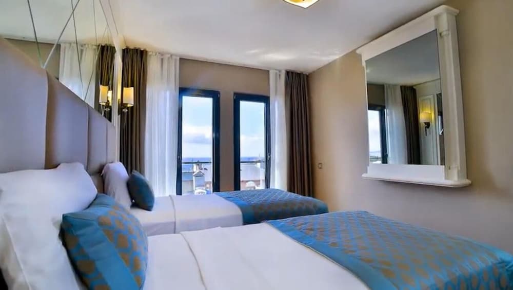 Paleria Hotel 9/27