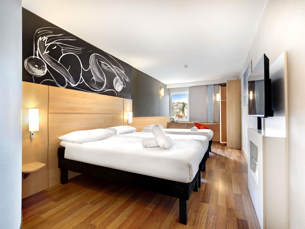 STANDARD, 3 BEDS
