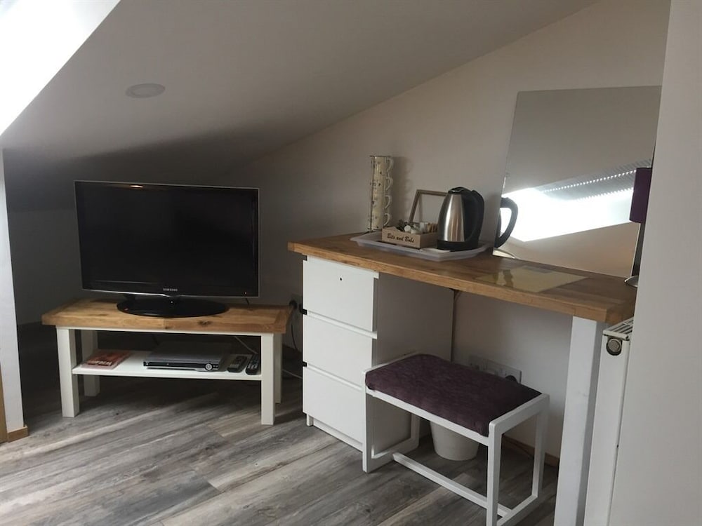 Barton Gate Farm Guesthouse 35/50