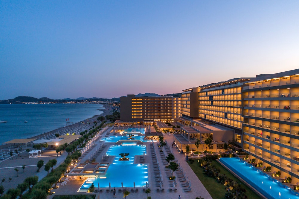 Amada Colossos Resort in FALIRAKI