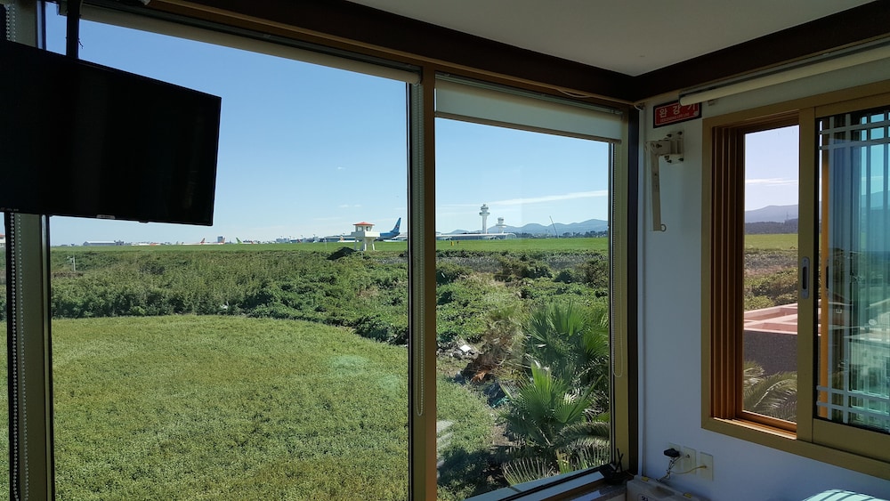 Jeju Miracle Guest House 57/60