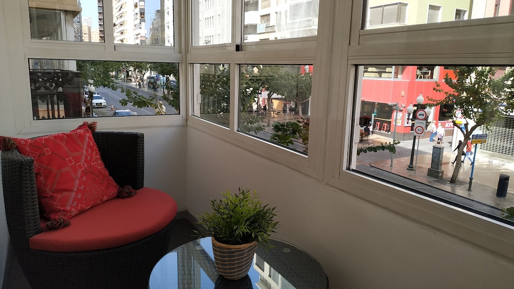 Hotel Mendez Nunez 30/49