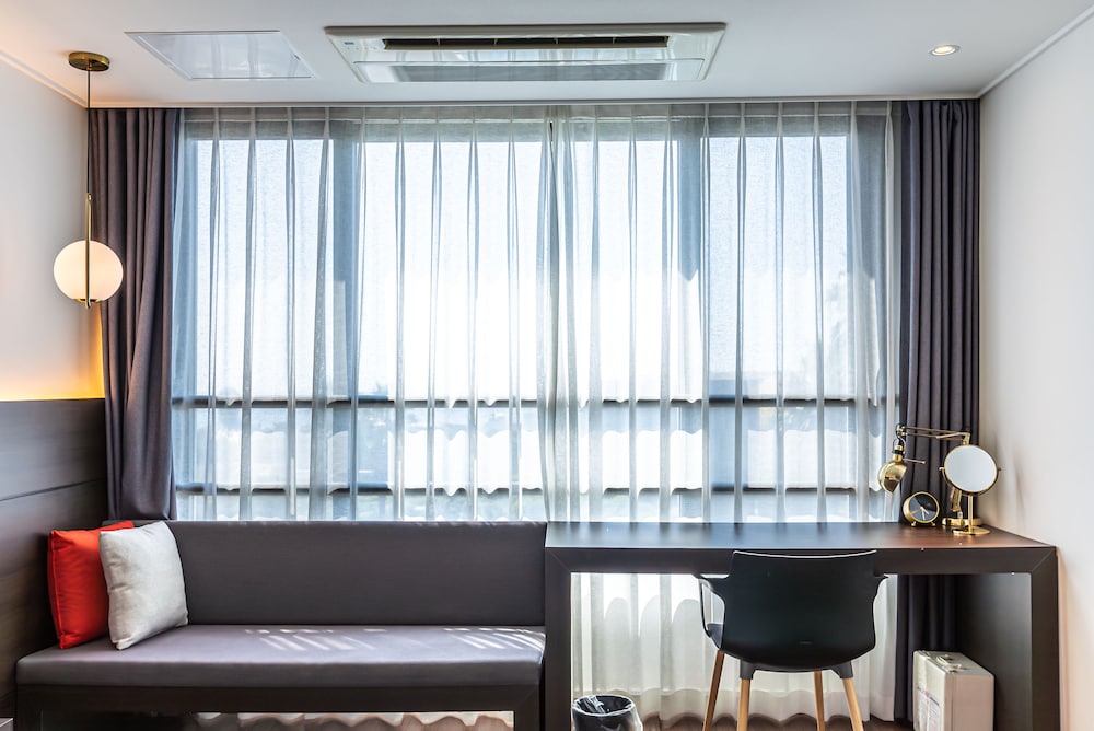 Hotel the Grang Jungmun 36/50