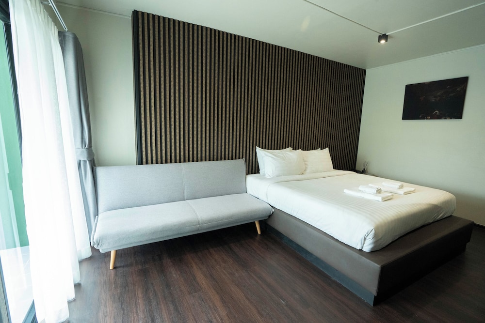 Infinite Hotel at Ratchada 47/81