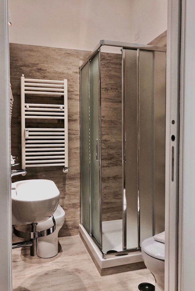 Audrey's Roman Holidays Suites&Rooms 36/54