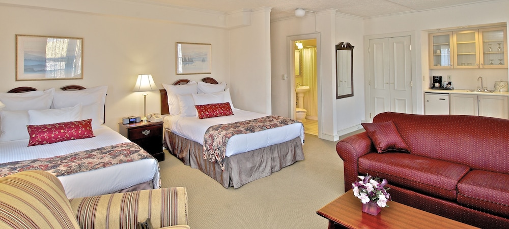 Historic Anchorage Hotel 25/33