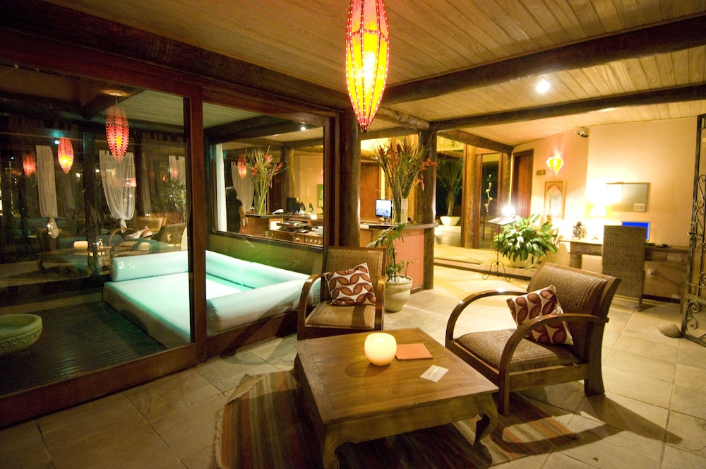 La Pedrera Small Hotel And Spa 69/77