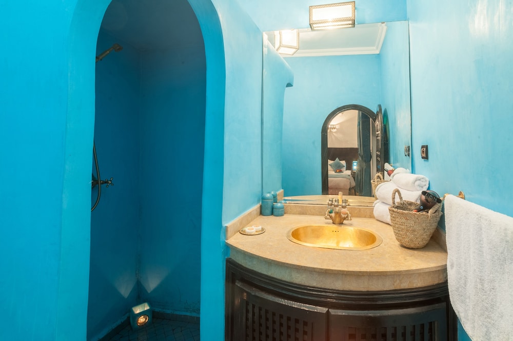 RIAD ALIYA 27/27