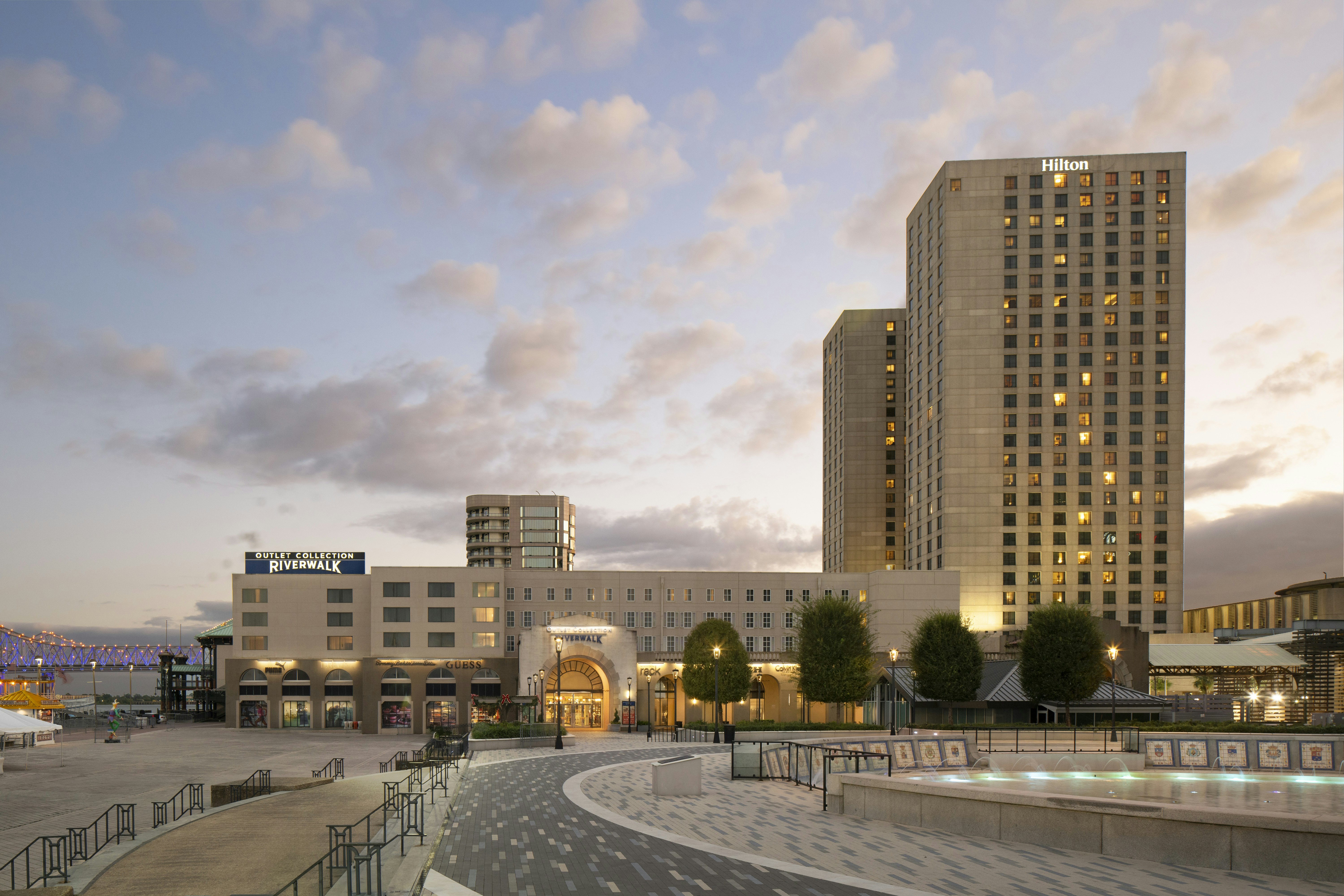 Hilton New Orleans Riverside in NEW ORLEANS - LA