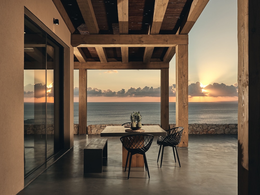 Vais Luxury Villas 30/55