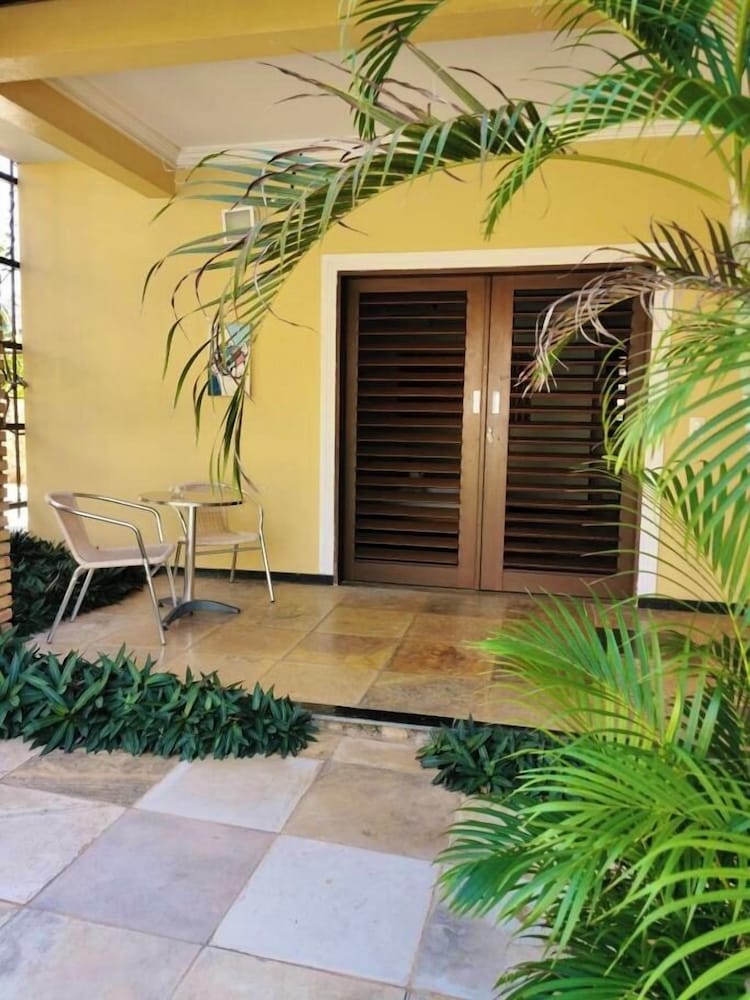 Pousada Refugio Jardim de Canoa 9/67