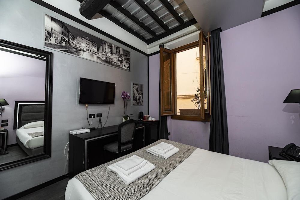 IMPERIUM SUITE NAVONA 27/65