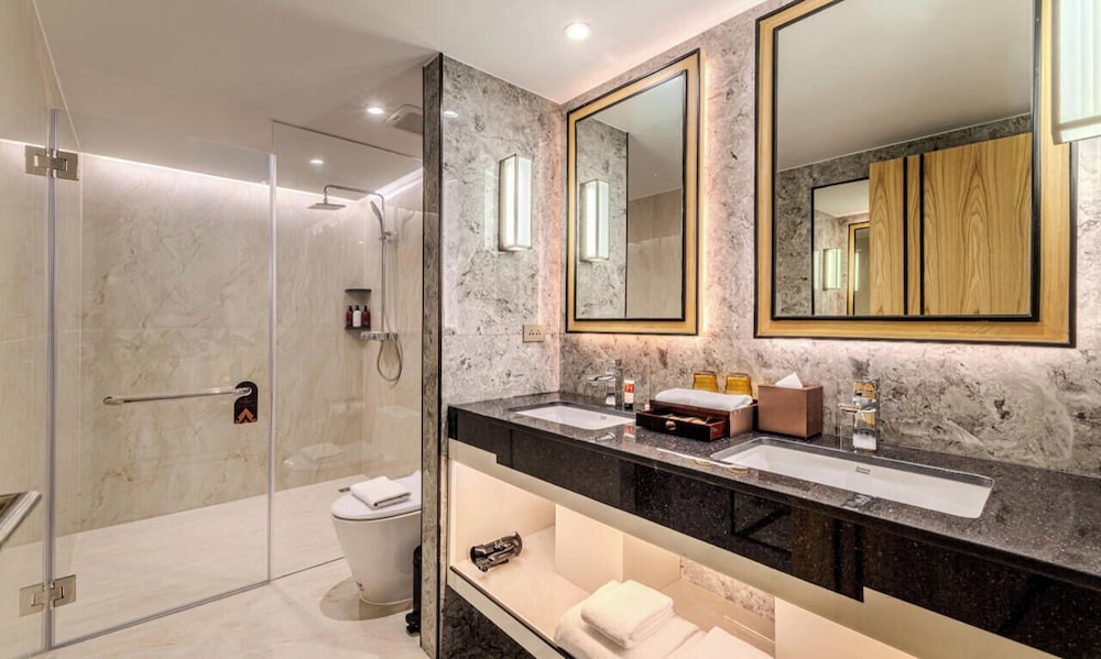 Samala Bangkok Sukhumvit 15 by Kingston Hotels 42/44