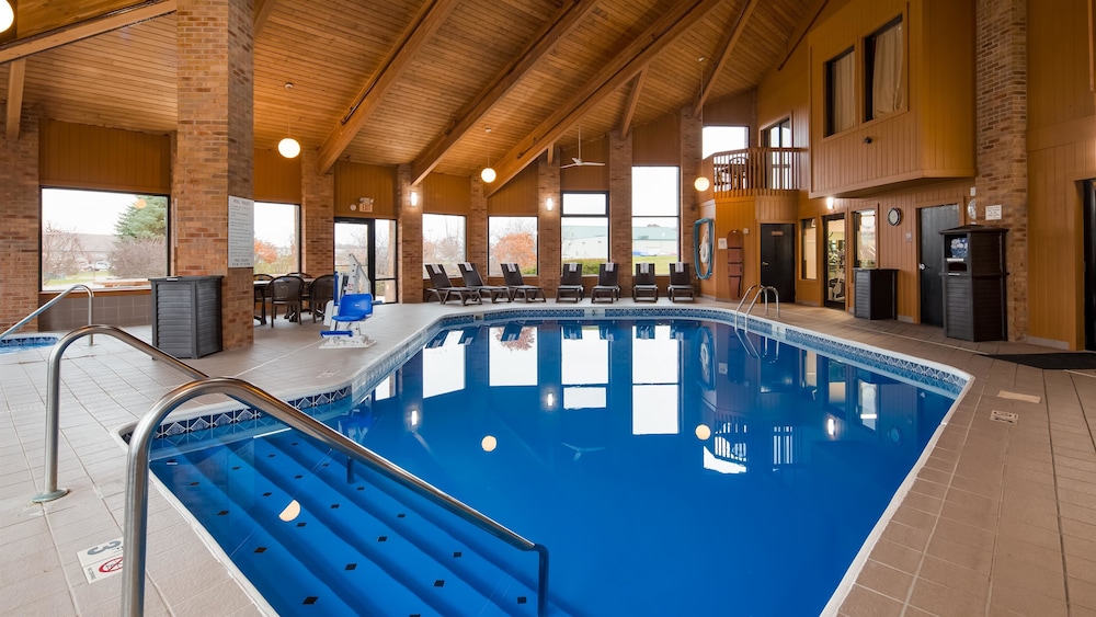 Best Western Lakewood Inn 3/37