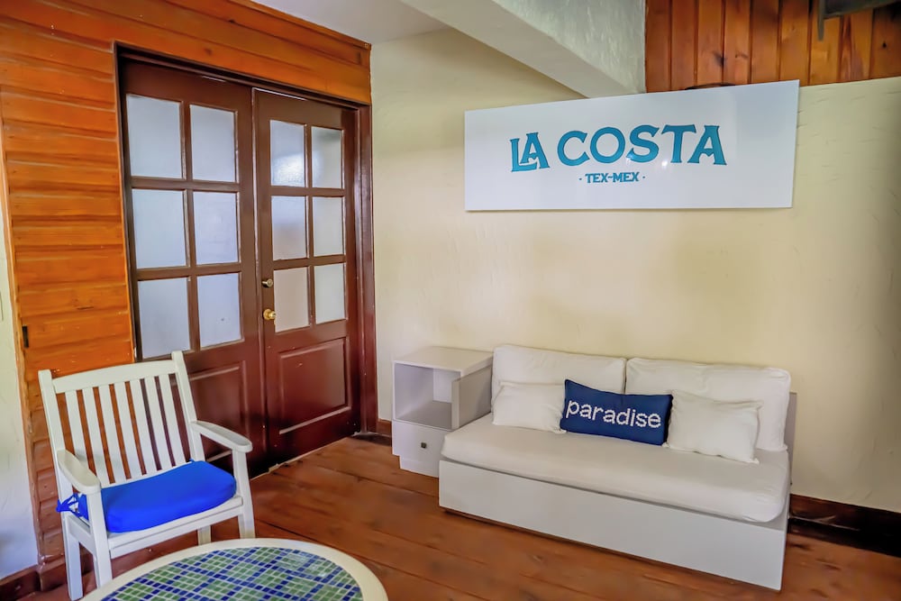 Coral Costa Caribe Beach Resort - All Inclusive 68/101