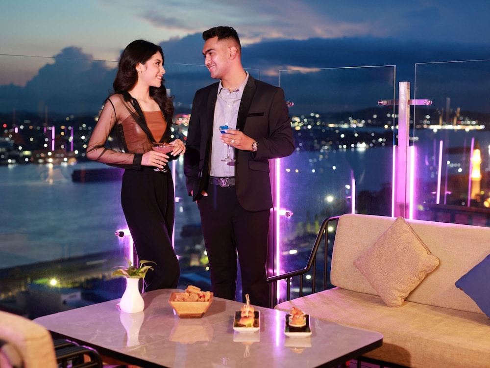 Mercure Samarinda 54/75